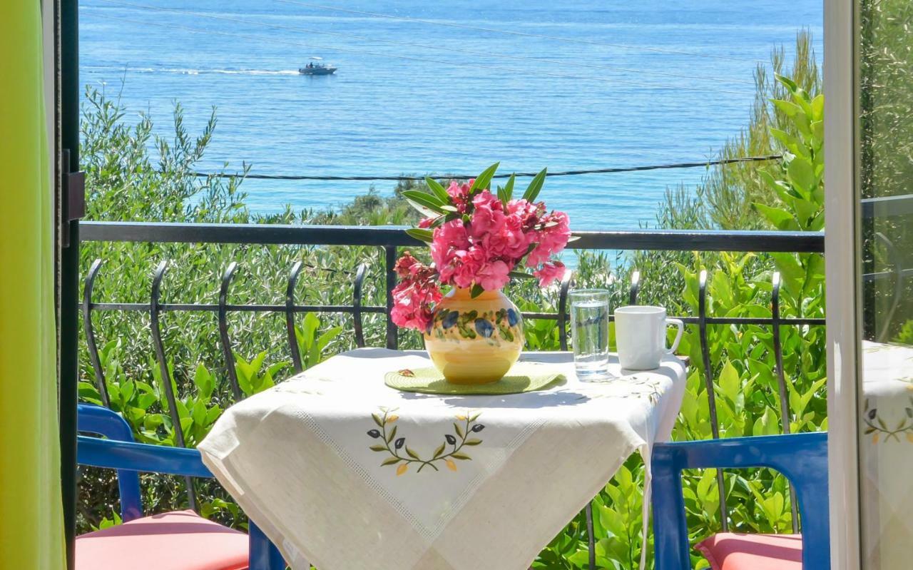 Alex-Giannis Apartments, Barbati Bagian luar foto
