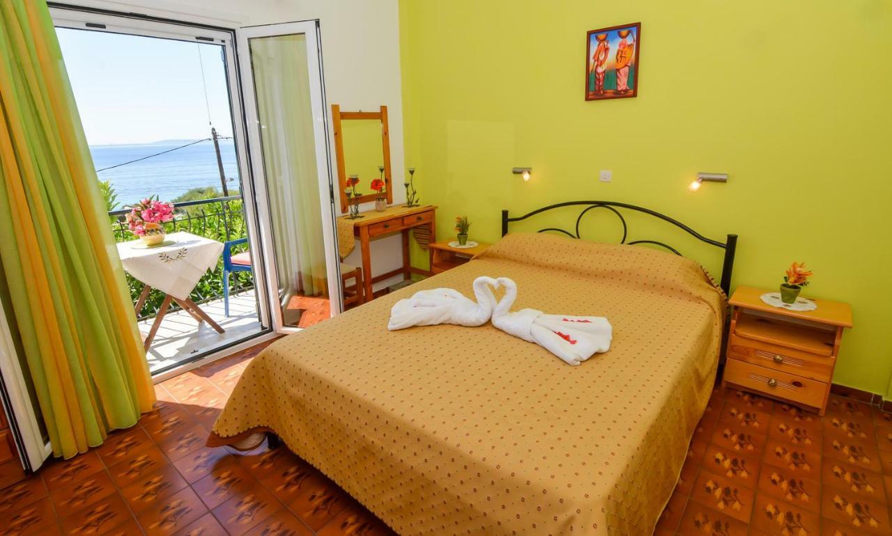 Alex-Giannis Apartments, Barbati Bagian luar foto