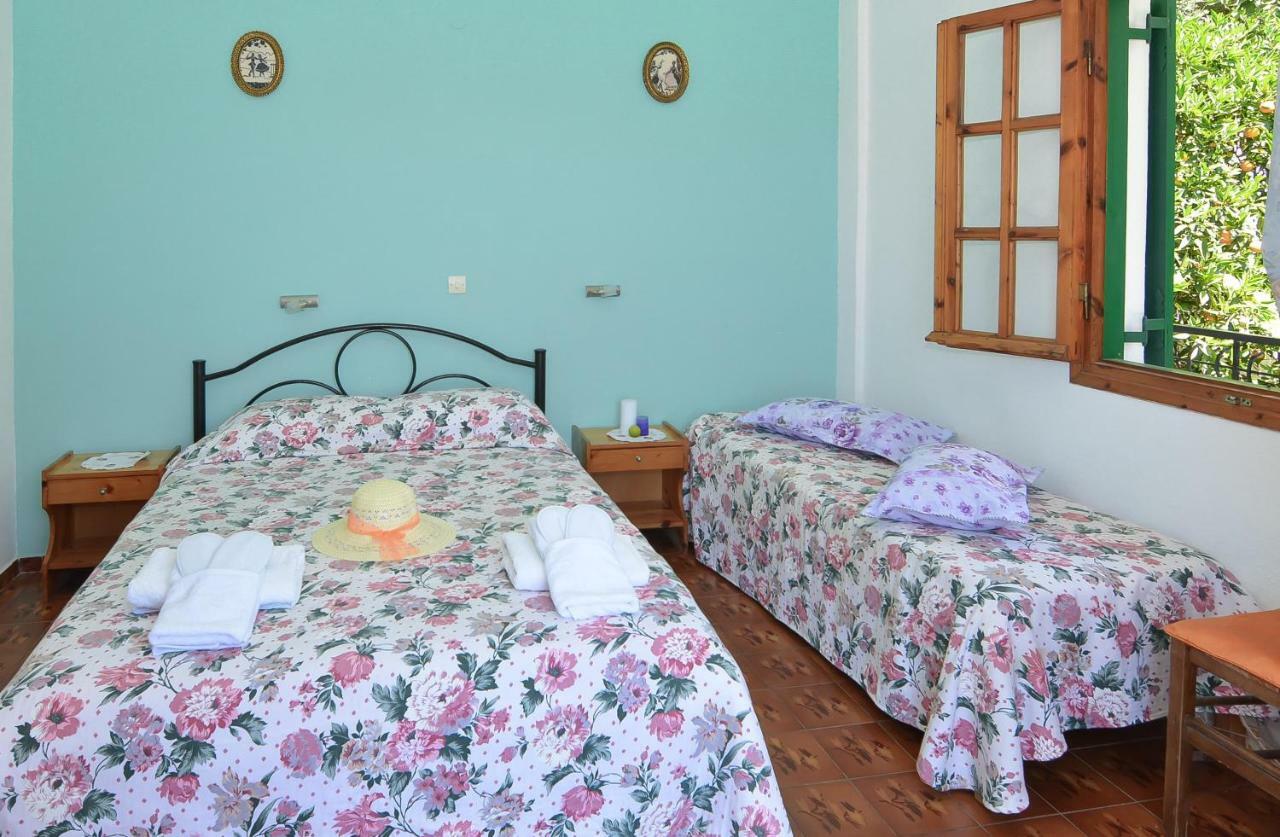 Alex-Giannis Apartments, Barbati Bagian luar foto